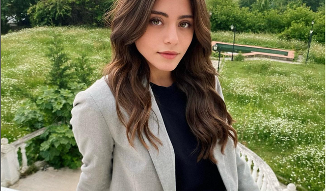 Sıla Türkoğlu Yaşayan En Güzel Kadın Seçildi