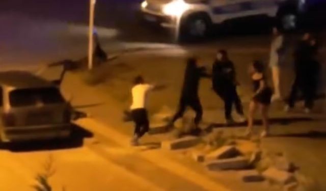 Ankara Sincan'da sokak ortasında kavga