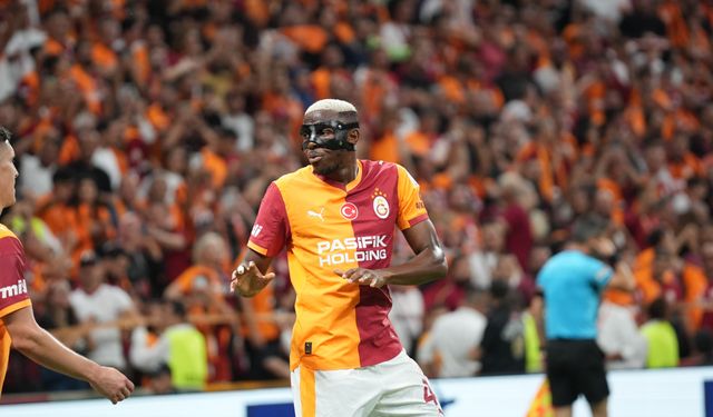 Osimhen bu sezon ilk maçına çıktı