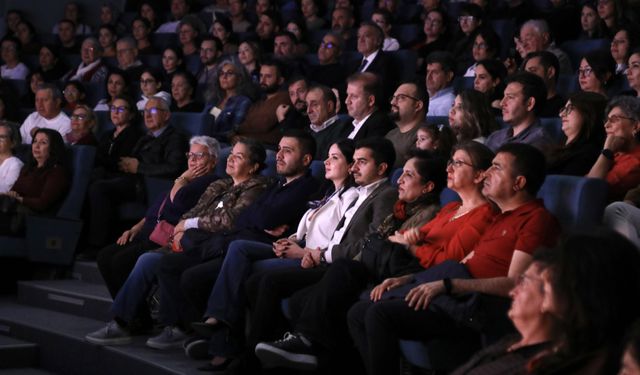 Ağaçlar ayakta ölür, Çankaya’da kapalı gişe