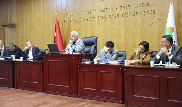 Mamak’ta muhtarlar Başkan Şahin’le bir araya geldi