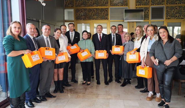 Etimesgut’ta muhtarlar günü için kahvaltı düzenlendi