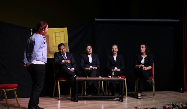 ABB’nin Mahallede Tiyatro Var! projesi Keçiören’de başladı