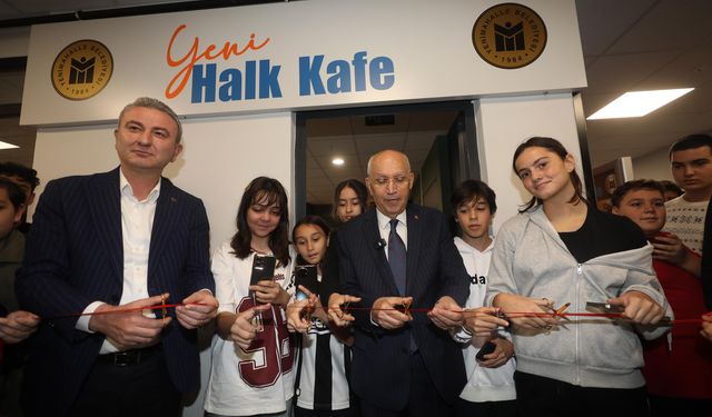 Başkan Yaşar’dan öğrencilere destek: Halk kafe açıldı