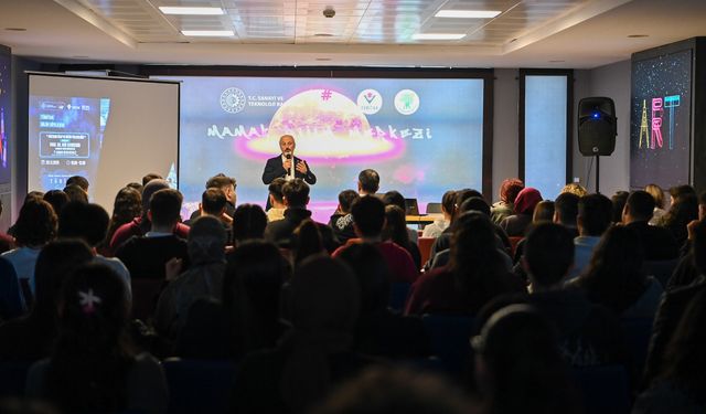 Mamak Bilim Merkezi’nde gençlere Antarktika anlatıldı