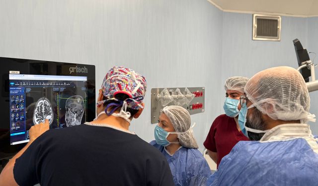 Gaziantep’te ilk “uyanık kraniotomi” ameliyatı başarıyla yapıldı