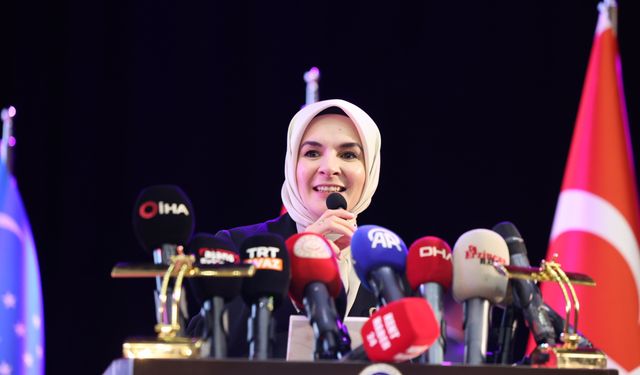 Doğum ve babalık izni 24 haftaya çıkarılabilir