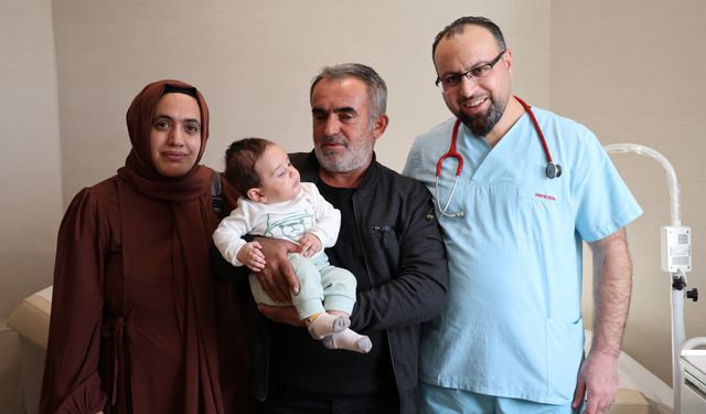 Diyarbakır’da 1 aylık bebeğe hayat kurtaran ameliyat