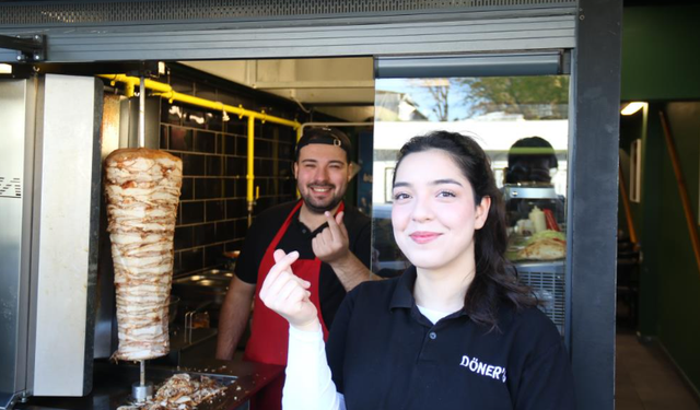 Kore’de döneri öğrenen Eskişehirli çift kendi dükkanını açtı
