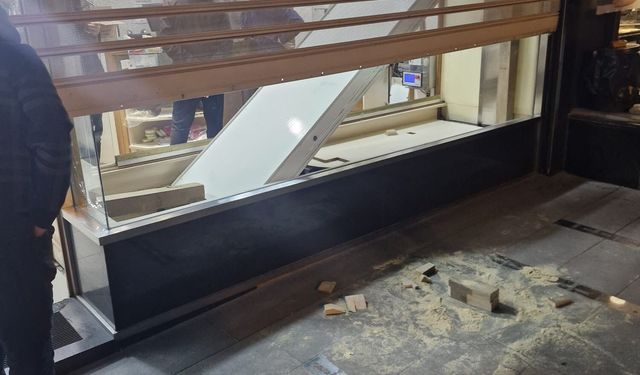 Ankara’da kuyumcu dükkanında feci kaza!