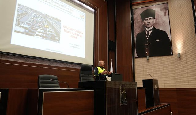 Keçiören’de Belediye personeline trafik bilinci eğitimi verildi