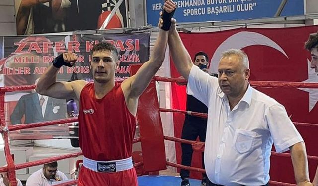 Mamaklı boksörlerden Cumhuriyet Kupası’nda 4 madalya