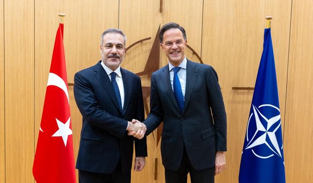 Fidan toplantı öncesi NATO Genel Sekreteri ile görüştü