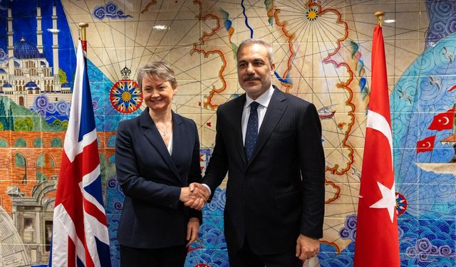 Fidan, Brüksel'de İngiliz mevkidaşı Cooper ile görüştü