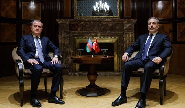 Fidan, Viyana’da Azerbaycanlı mevkidaşı Bayramov’la görüştü