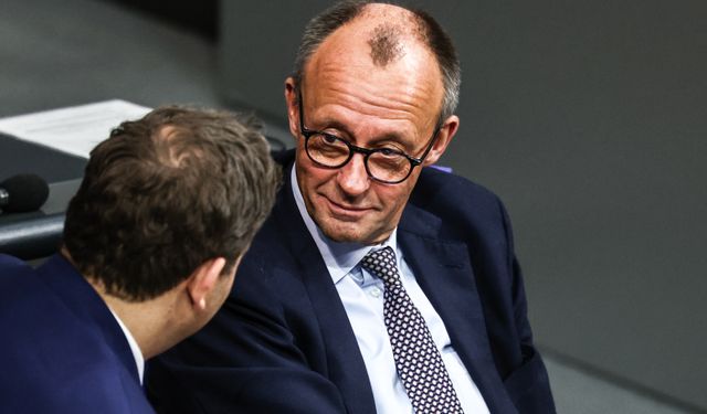 Almanya’da emeklilik reformu kıl payı kabul edildi