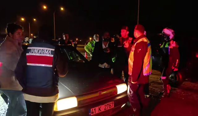 Trafik denetiminde zor anlar: Alkollü sürücü direniş gösterdi