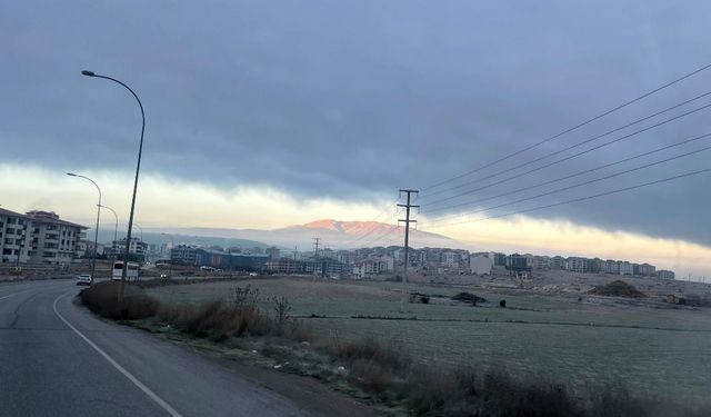 Kütahya sis öncesi büyüleyici görüntülerle mest etti