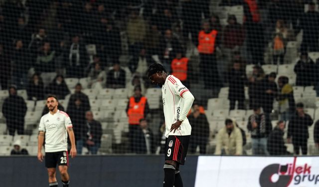 Beşiktaş büyük maçlarda kırmızı kartlara takıldı