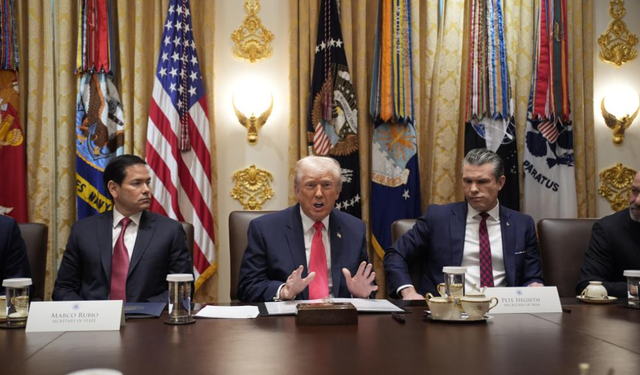 Trump: Ülkemize madde satan herkes saldırıya uğrayabilir