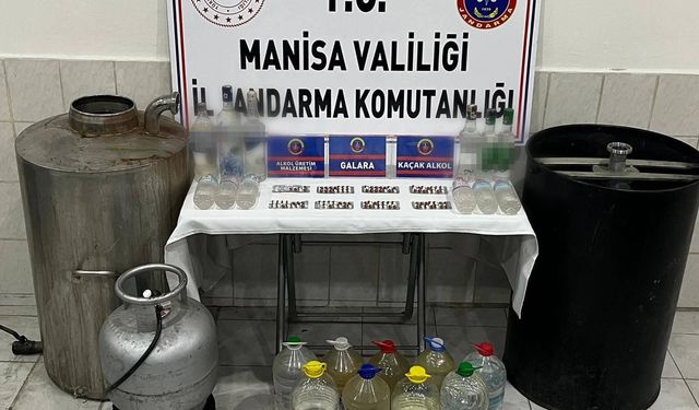 Salihli’de sahte içki operasyonu: 55 litre sahte rakı ele geçirildi