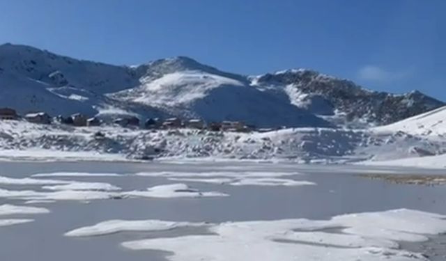 Ovit Yaylası -13 dereceyi gördü: Adalı göl dondu