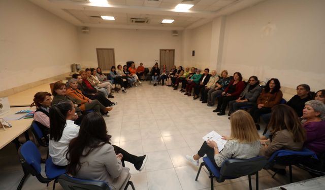 Yenimahalle’de kadınlara şiddetle mücadele eğitimi