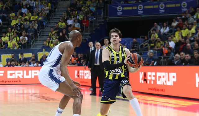 EuroLeague’de Türk derbisini Fenerbahçe kazandı