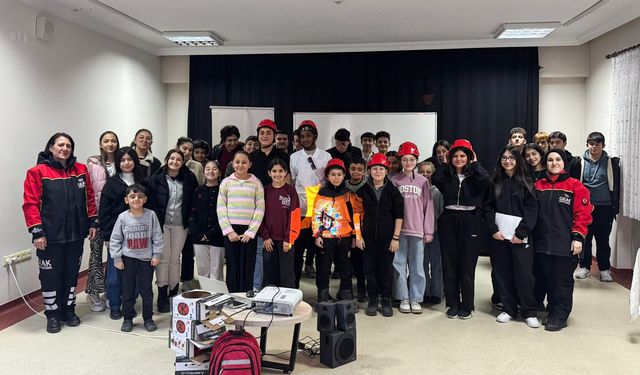 Altındağ Belediyesi’nden gençlere afet bilinci eğitimi