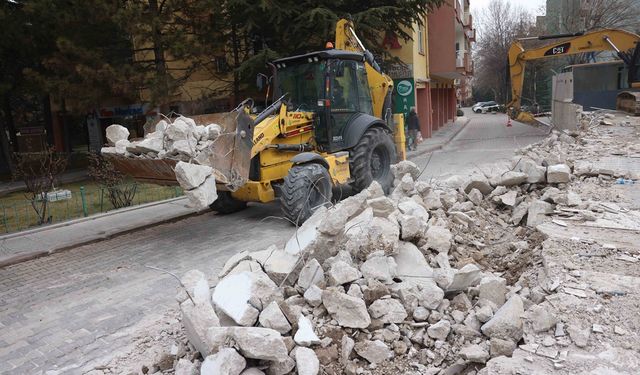 Çankaya’da imara aykırı yapılara müdahale
