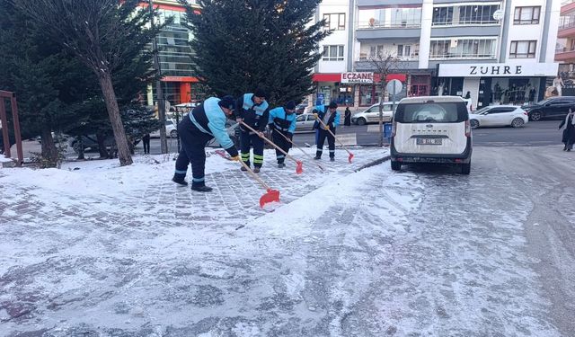 Pursaklar’da buzlanmaya karşı 7/24 teyakkuz