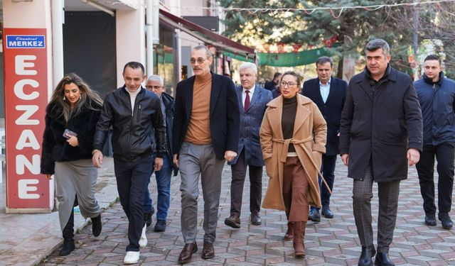 Başkan Beşikcioğlu Atakent’te sahadaydı