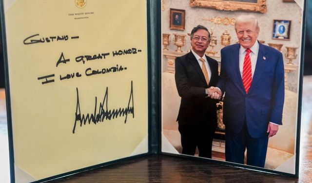 Trump, Kolombiya lideri Petro ile Beyaz Saray’da görüştü