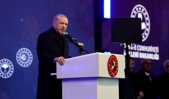 Erdoğan: Biz eserlerimizle konuşuyoruz, rakamlar ortada