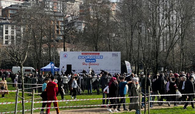 Kağıthane’de 30 bin kişilik sucuk ekmek şöleni