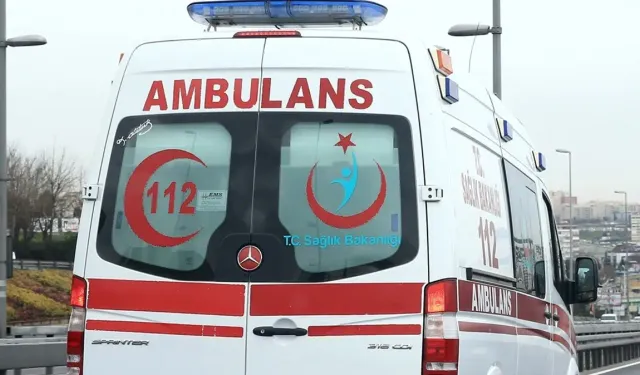 Ankara Elmadağ'da iki araç takla atıp uçuruma yuvarlandı