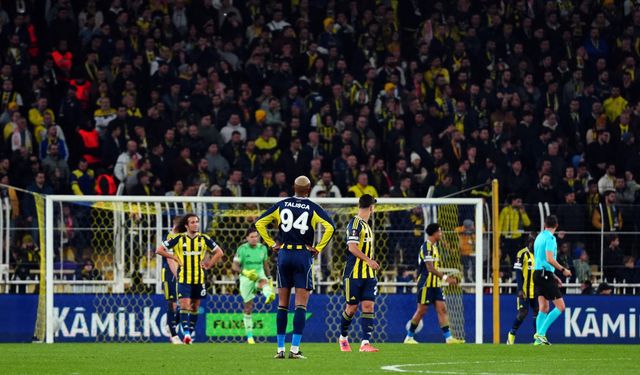 Fenerbahçe, Nottingham Forest'a  3-0 mağlup oldu
