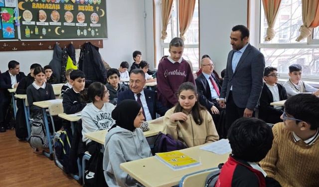 Fuat Oktay, Bakü’de Türk eğitim kurumlarını ziyaret etti