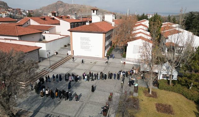 Mukaddes Emanetler Sergisi’ne 1,5 milyon ziyaretçi