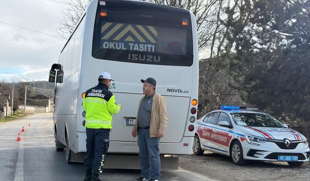 Eskişehir'de okul güvenliği için polis ve jandarma sahada