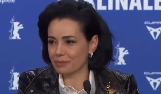 Özgü Namal’ın “Türkiye” yanıtı gündem oldu