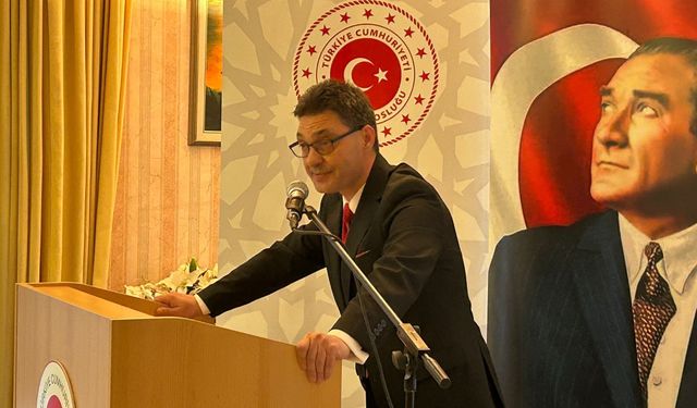 Münih’te Dünya Tiyatro Günü kutlaması