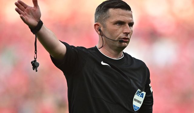 Türkiye-Kosova maçını Michael Oliver yönetecek
