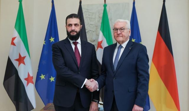 Suriye lideri eş-Şara Almanya’da: Yeniden inşa gündemde