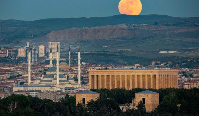 Ankara, Avrupa Demokrasi Başkenti yarışmasında finalde