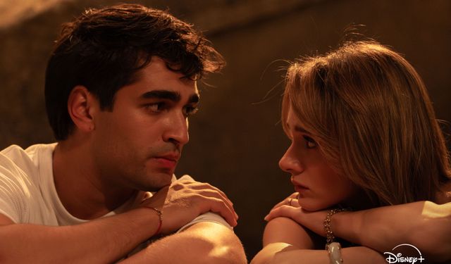 Bize Bi'şey Olmaz dizisinin oyuncuları kim?