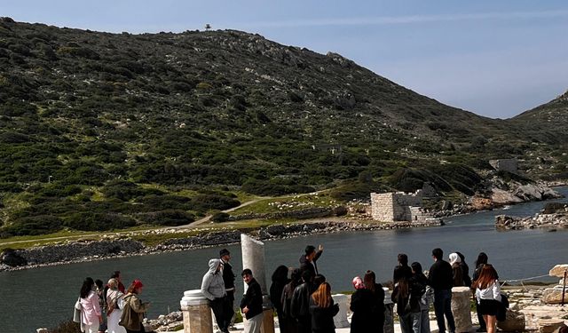 Gençler Knidos’ta tarih ve sanatı buluşturdu