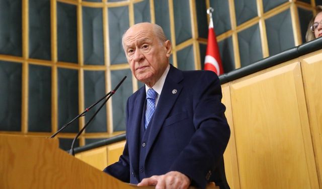 Bahçeli: Türkiye üzerinde kumar oynanamaz