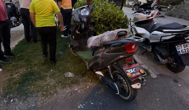 Antalya'da kazada yaralanan çocuklar ambulansı reddetti