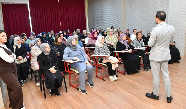 Altındağ’da temizlik seferberliği ve eğitimler sürüyor